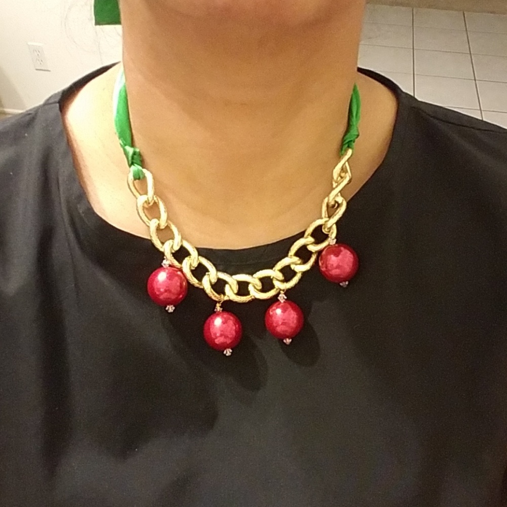 Ribbon tie necklace